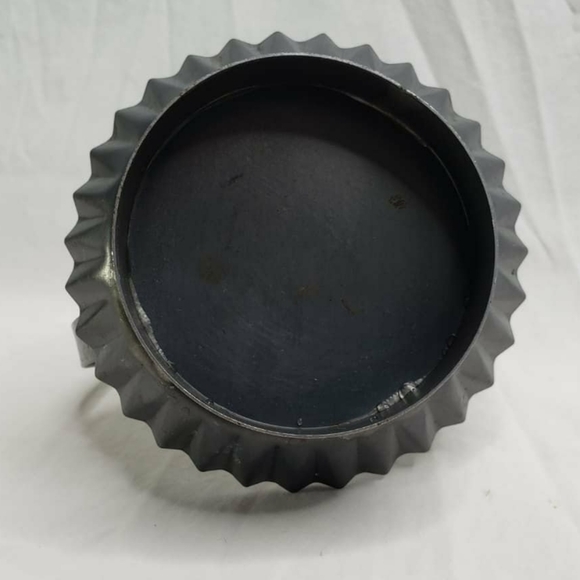 Three Distressed Vintage Primitive Tin Decor Pieces Candle and Tart Holders - Picture 6 of 10